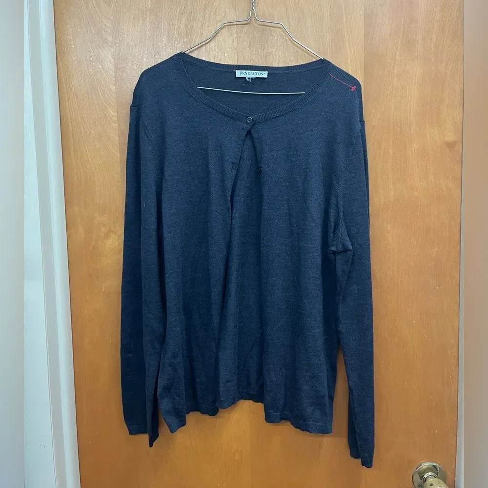 Pendleton dark charcoal merino wool Women's Sweater cardigan